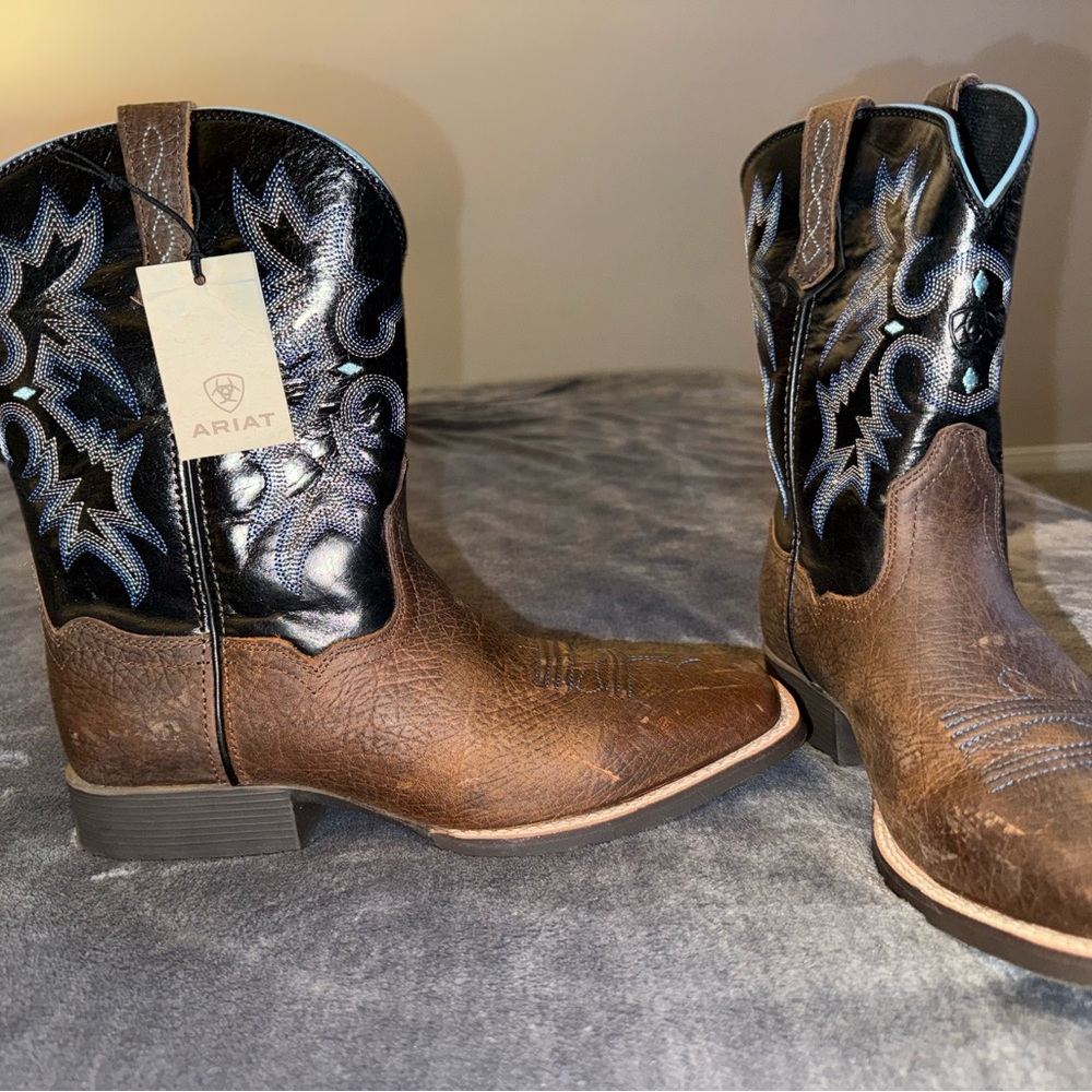 Ariat Black and Brown Embroidered Western Boots